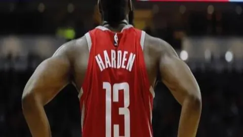 阿芳墨西哥赛事受轻伤无损，备战美国对决